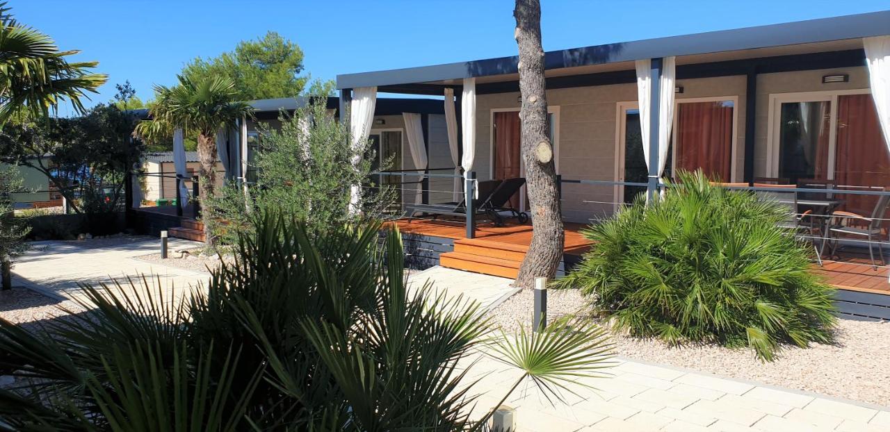 Dalmaris Camp - Prestige Mobile Homes Biograd Na Moru Ngoại thất bức ảnh